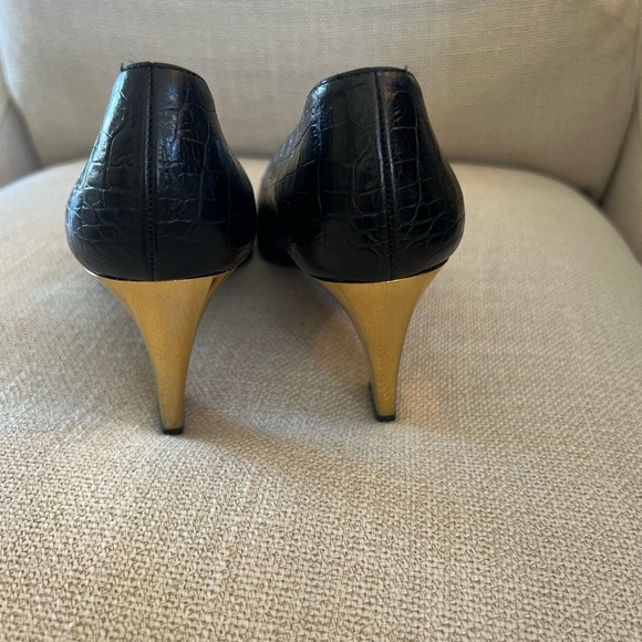 ESCADA 6.5 B reptile embossed leather with gold metallic heels - Picture 3 of 10